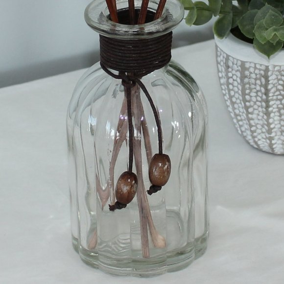 Pier 1 Reed Diffuser Bottle - Picture 2 of 3